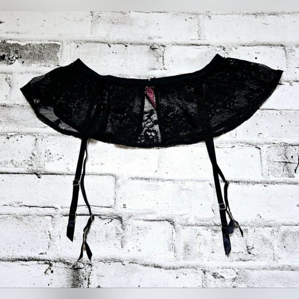 la Senza Black Lace Garter Belt
